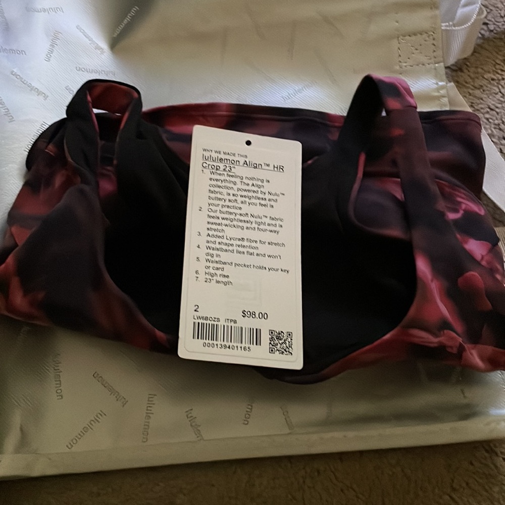 Lululemon align sports bra! - Picture 3 of 4